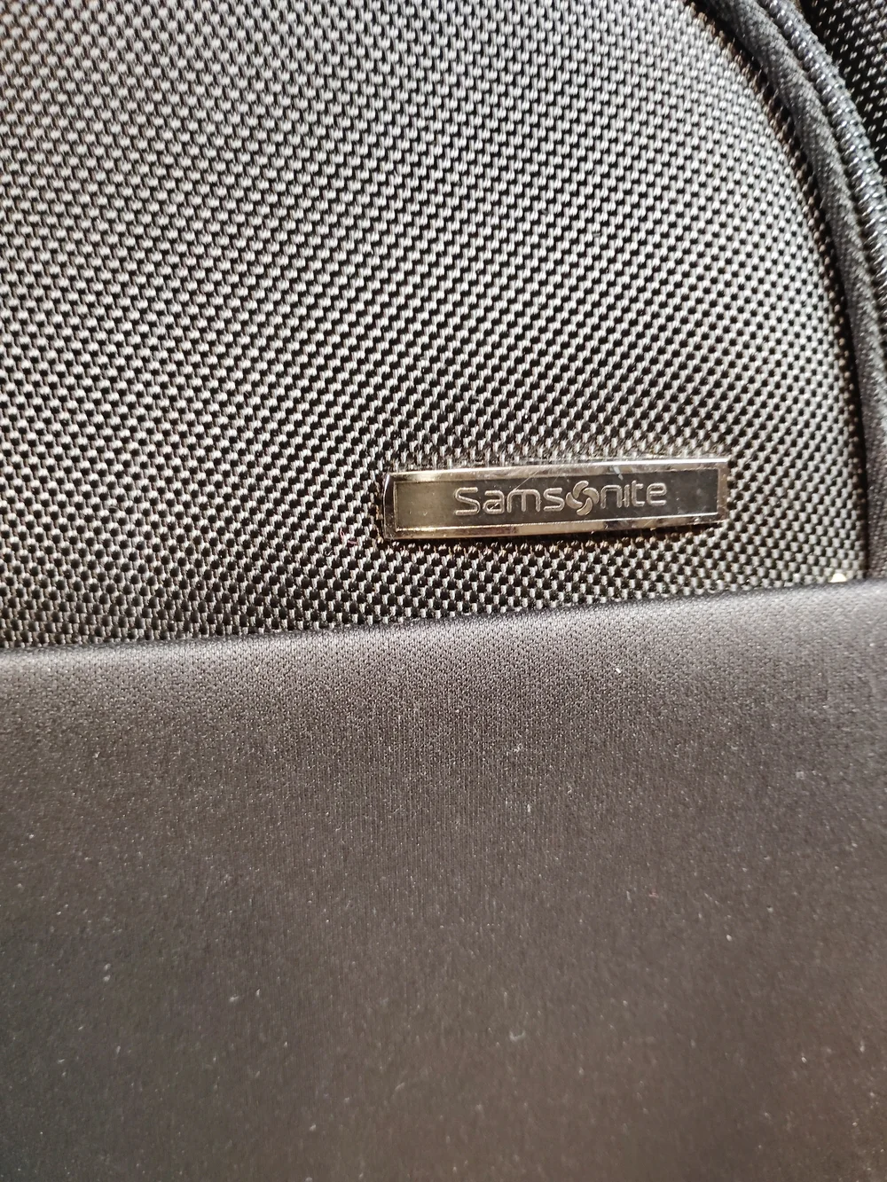 Samsonite Black Laptop Briefcase with Shoulder Strap